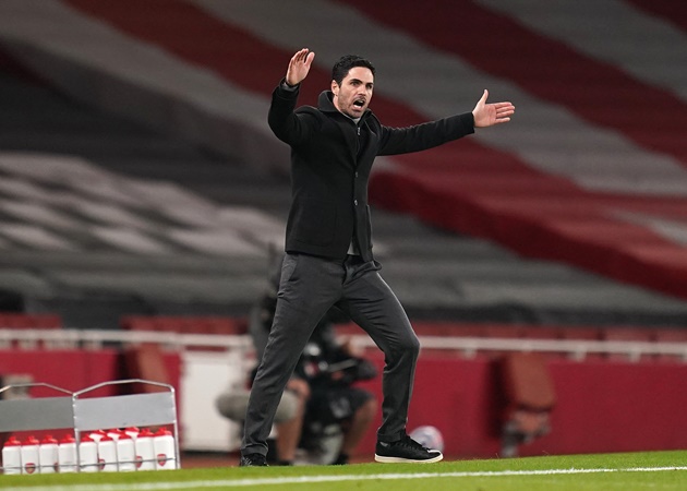 Ảnh bài viết Sao Arsenal chê đội U23 'chưa đủ tầm', Arteta và Edu liền hành động