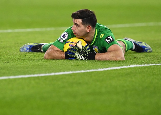 Thay De Gea, Man Utd bứt phá dẫn đầu cuộc đua mua 'hàng thải' Arsenal