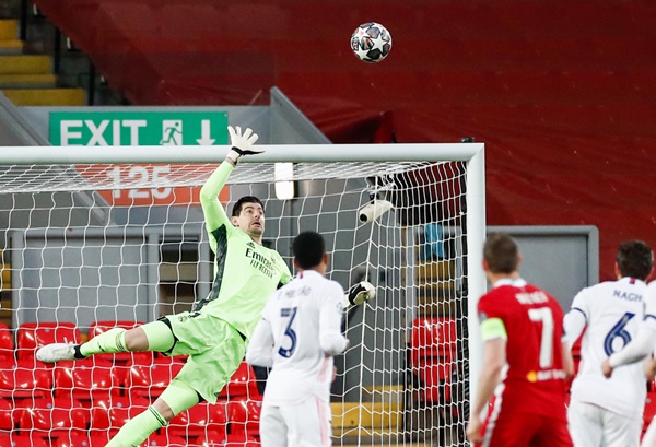 Ảnh bài viết 5 điểm nhấn Liverpool 0-0 Real Madrid: Courtois hóa "người nhện"; Mục tiêu quan trọng của The Kop