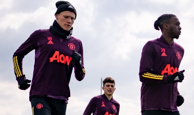 Cựu binh tái xuất, Man Utd sẵn sàng 'vượt ải' Granada