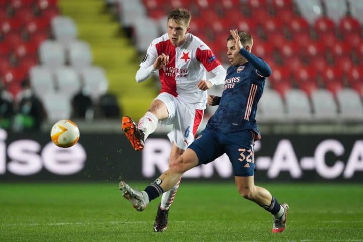 Chấm điểm Arsenal: 2 điểm 8, Lacazette chưa hay nhất!