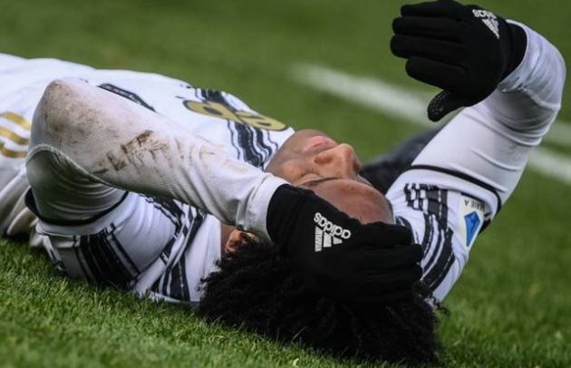 Không Ronaldo, Juventus "thêm 1 lần đau" trước Atalanta