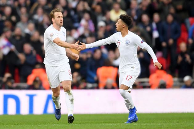 Huyền thoại Liverpool thúc giục 'sao bự' đến Man Utd