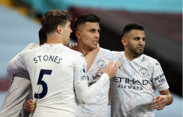 Không tốn quá nhiều mồ hôi, Man City nhẹ nhàng đánh bại Aston Villa