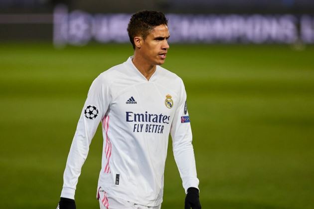 'Trùm cuối' lên tiếng, Man Utd rộng đường đón siêu trung vệ
