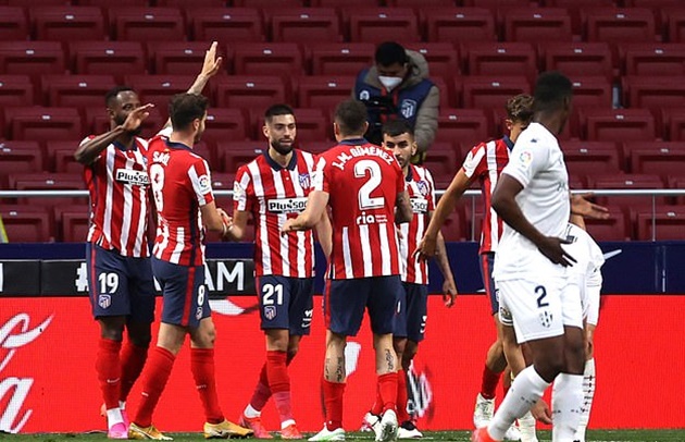 Khoảnh khắc thiên tài, Atletico đòi lại ngôi đầu từ Real