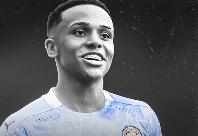 Tân binh Man City ảo diệu, rê bóng qua 4 cầu thủ rồi ghi bàn