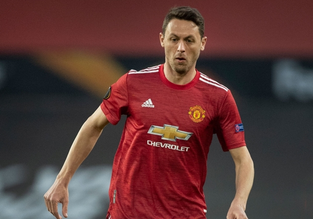 Man Utd gặp khó trong việc tìm người thay thế Matic