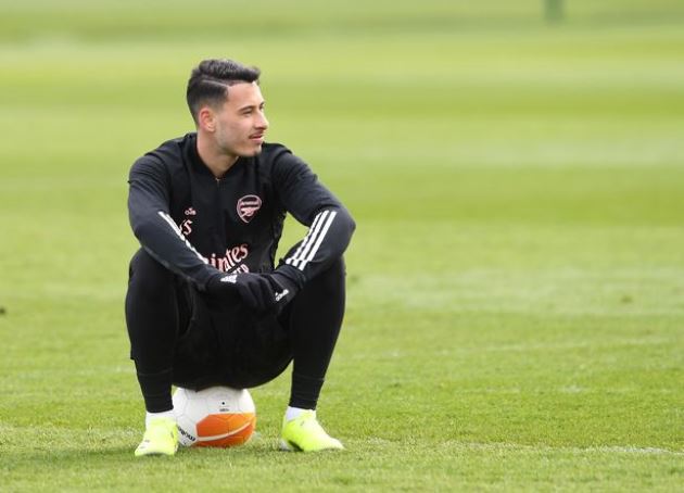 Chuyên gia bực bội với cách dùng người của Arteta
