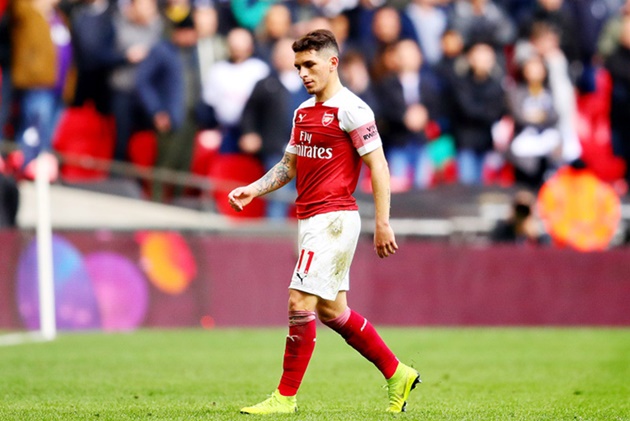 'Quái thú Arsenal' tuyên bố bán mình, chủ tịch nói thẳng 1 câu