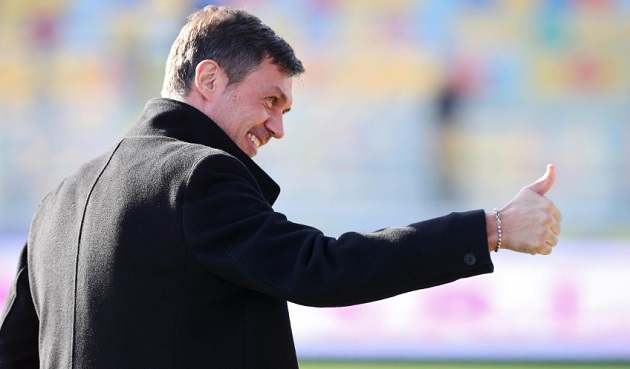 Ảnh bài viết Maldini ấn tượng, Milan gia hạn với "thủ lĩnh" hàng thủ