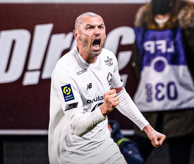 Ảnh bài viết Neymar & Mbappe phải ngước nhìn sao 35 tuổi, giá 0 đồng