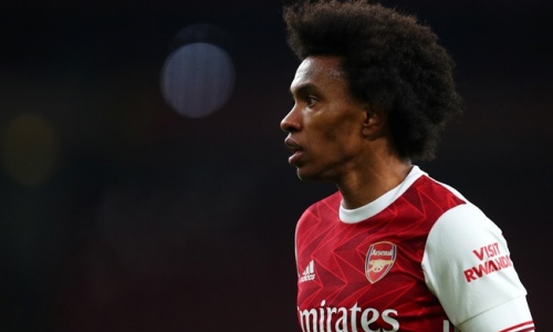 Ảnh bài viết Nghe tin sao Arsenal muốn đến Chelsea, CĐV hoảng hốt