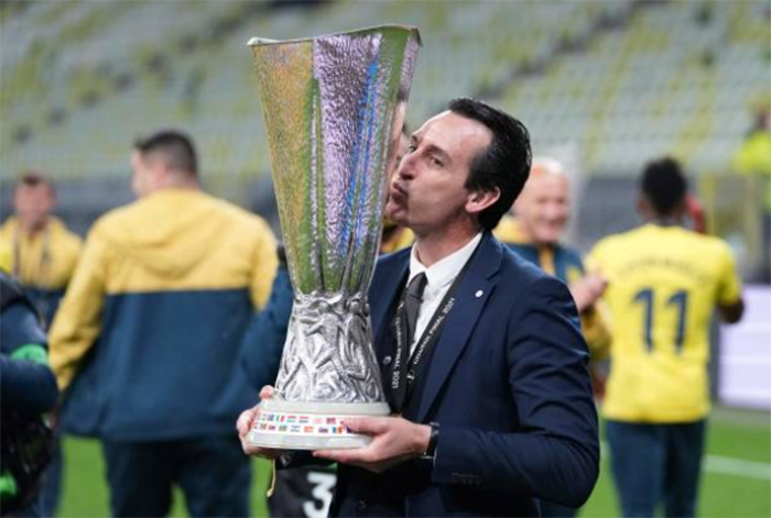 Emery đăng quang Europa League, CĐV Arsenal bày tỏ sự hối tiếc