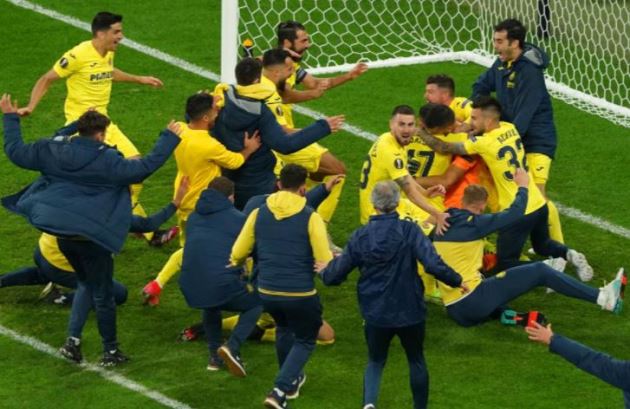 Man Utd từng 'kệch cỡm' như thế nào trước Villarreal?