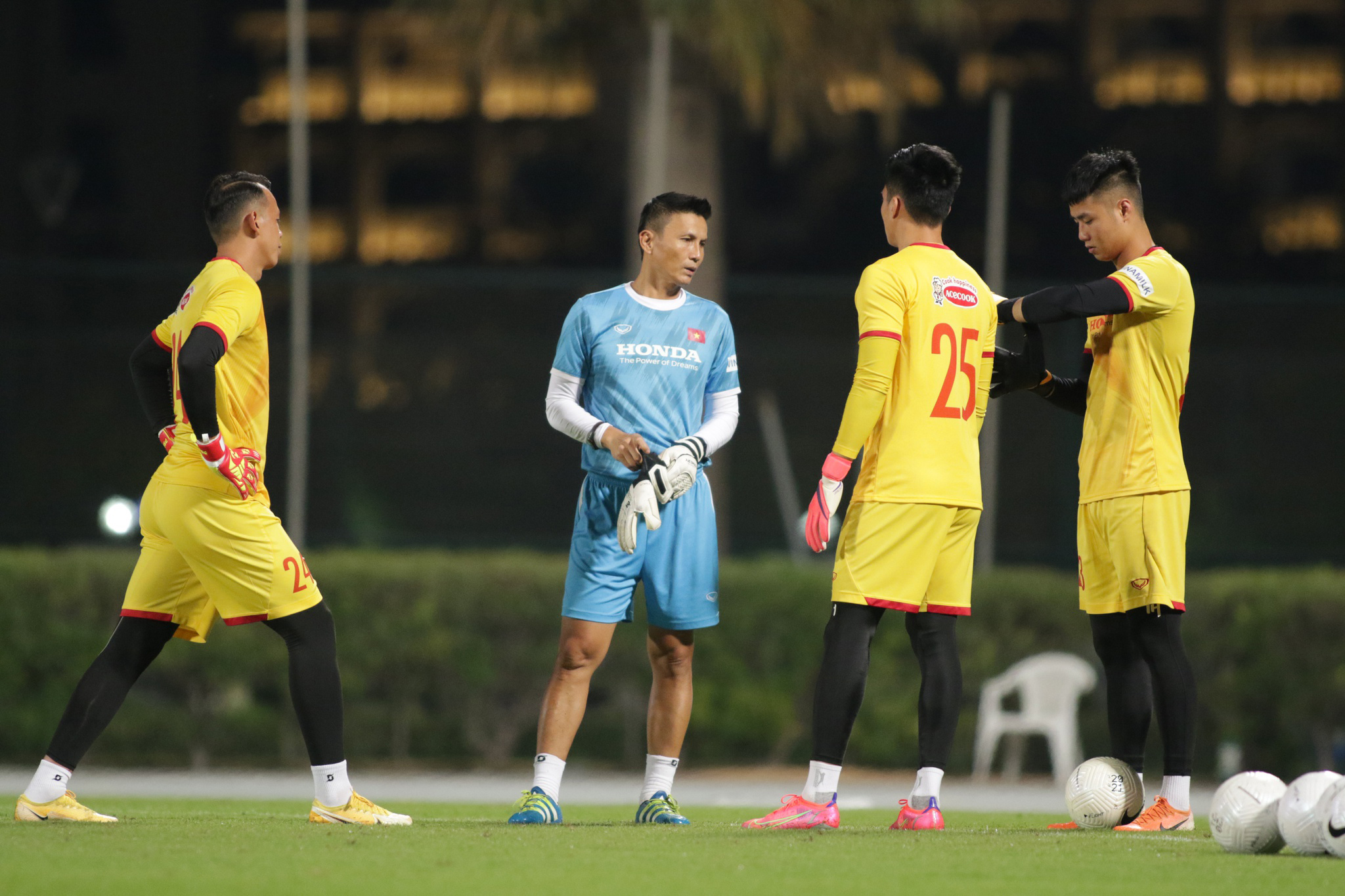 Ảnh bài viết Vắng Văn Lâm, ai sẽ là thủ môn số 1 của ĐT Việt Nam?