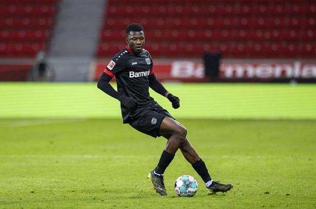 Arsenal nếm trái đắng vụ Edmond Tapsoba