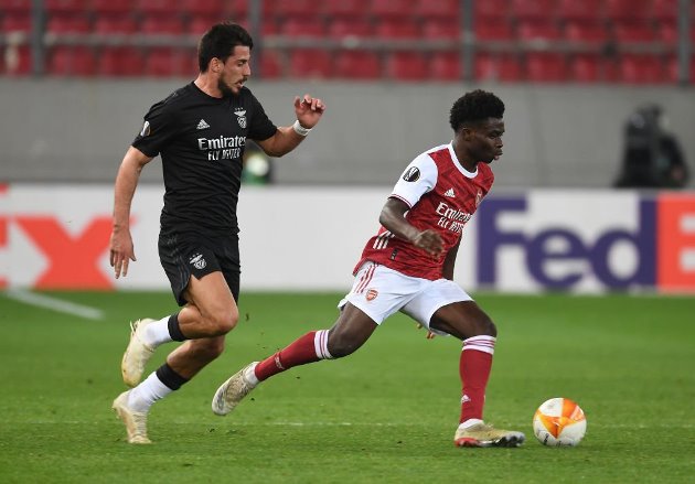 Ảnh bài viết Alan Shearer chỉ rõ điều Saka cần cải thiện