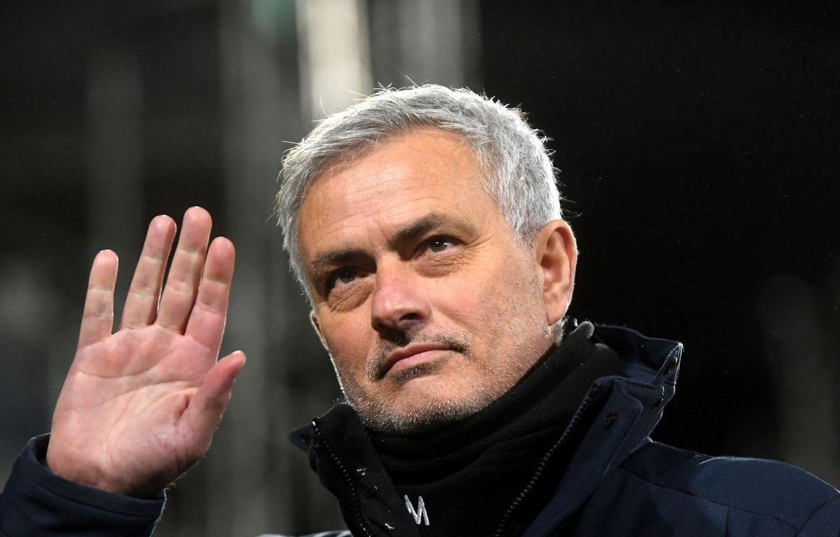 Ảnh bài viết Được Mourinho quan tâm, sao Arsenal gây áp lực để rời Emirates