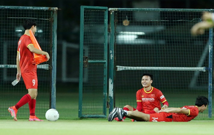 Ảnh bài viết Quang Hải trêu Tuấn Anh; Malaysia tuyên bố “cứng”