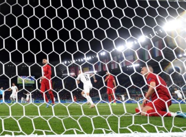 Ảnh bài viết 'Điệp viên' tuyển Ý thể hiện mối quan hệ gắn kết với Bonucci