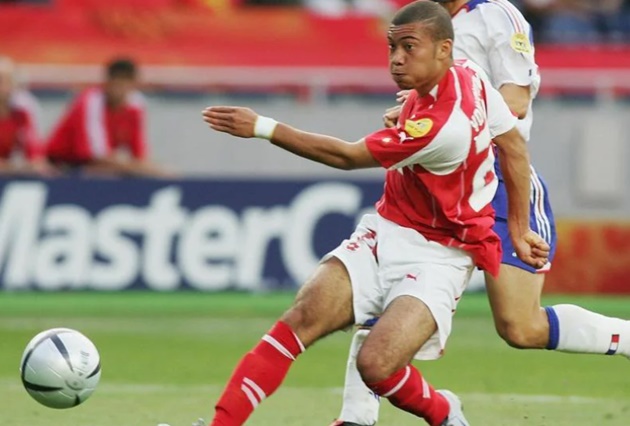 11 con số lịch sử EURO: TBN độc nhất vô nhị, hat-trick 18 phút