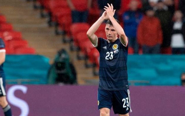 Ảnh bài viết Andy Robertson nhận định về trận ra mắt của thần đồng Chelsea