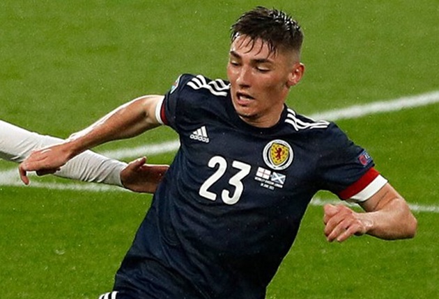 Ảnh bài viết Gilmour kìm hãm tuyển Anh, Jorginho gọi bằng 1 biệt danh