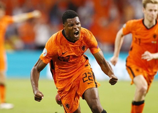 Ảnh bài viết  Top 10 hậu vệ phải đắt giá nhất EURO: Hiện tượng Hà Lan, thương binh Bỉ