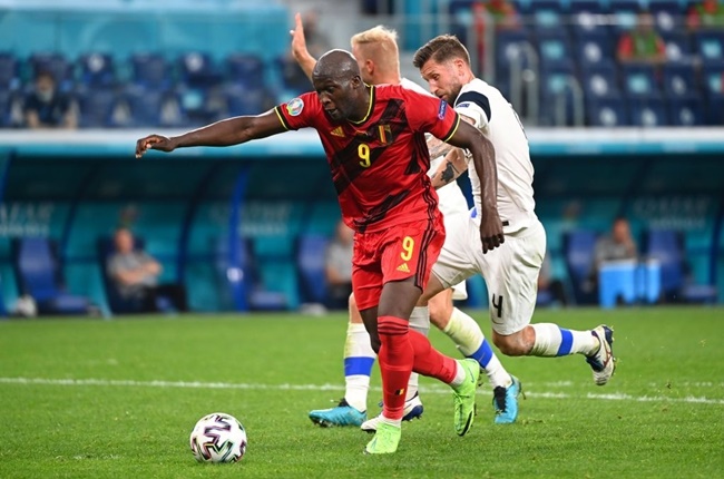 Ảnh bài viết Được đặt lên bàn cân với Ronaldo, Lukaku đáp trả nhẹ nhàng