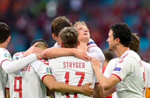 Ảnh bài viết 5 điểm nhấn Wales 0-4 Đan Mạch: Sao Liverpool hóa tội đồ; Vẻ đẹp của bóng đá