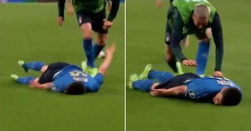 Ảnh bài viết Chết cười với màn ăn mừng có một không hai của sao tuyển Ý 