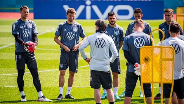 Ảnh bài viết HLV Low và thủ thành Neuer đồng loạt chỉ ra cầu thủ nguy hiểm nhất của Anh