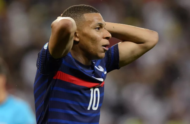 Ảnh bài viết "Khi Mbappe bước lên, bạn chỉ nghĩ: 'Ôi không'"