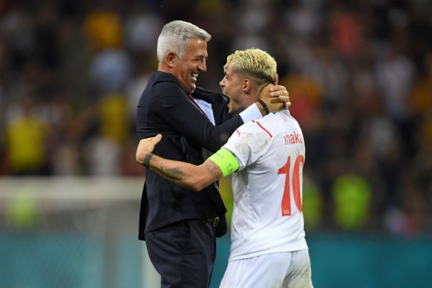 Ảnh bài viết Thụy Sĩ loại Pháp, trang chủ Arsenal dùng đúng 1 từ miêu tả Xhaka