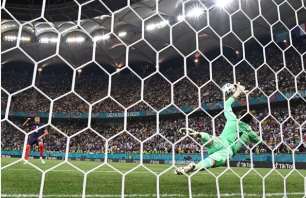Ảnh bài viết TRỰC TIẾP Pháp 3-3 Thụy Sĩ (Pen: 4-5): Mbappe đá hỏng