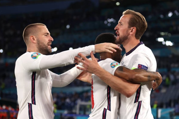 Ảnh bài viết Chấm điểm Anh: Leo biên toàn diện; Sát thủ hồi sinh