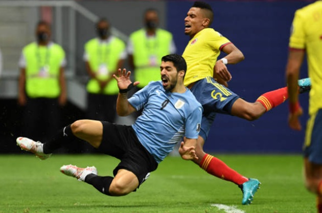 Chơi bế tắc, Uruguay chia tay Copa America trên chấm penalty