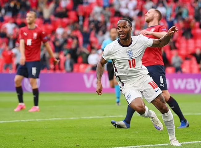 Ảnh bài viết John Stones chỉ ra cầu thủ xuất sắc nhất EURO 2020