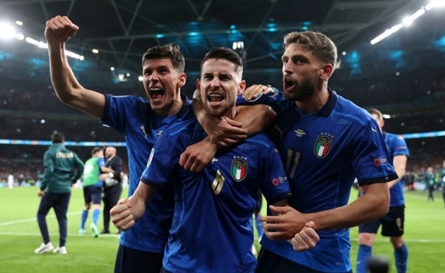 Ảnh bài viết Italia trước trận Chung kết: Cuộc chiến của những người bị ruồng bỏ