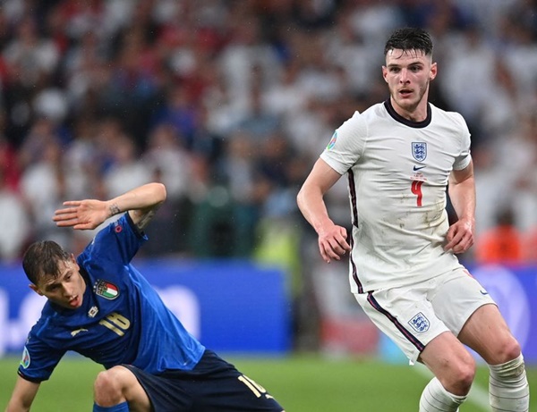 Ảnh bài viết Declan Rice – đã đến lúc vươn ra biển lớn