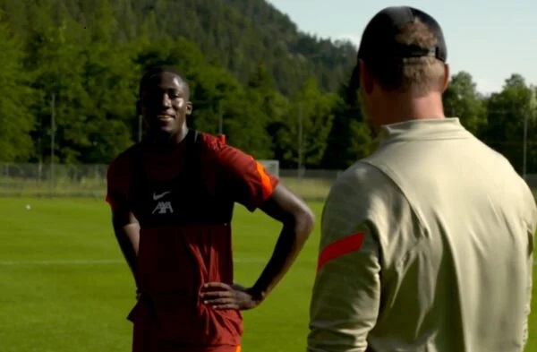 Ảnh bài viết Vừa đến Liverpool, Konate lập tức được chỉ định người dẫn dắt