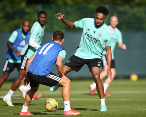 Ảnh bài viết 4 điều nổi bật ở những buổi tập tại Scotland của Arsenal