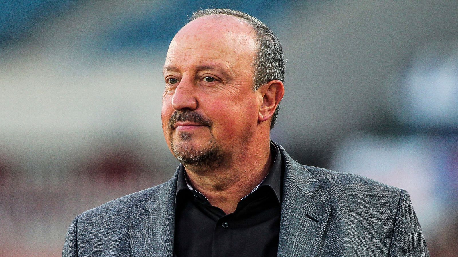 Ảnh bài viết Chê Everton là đội bóng nhỏ, Rafa Benitez giải thích ra sao? 