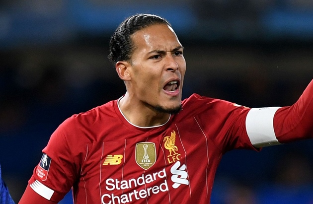 Van Dijk tức tối đăng đàn: "Thật hổ thẹn"
