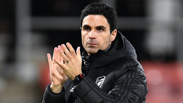 Ảnh bài viết Cựu danh thủ muốn Arteta gây khó cho đối tác vụ máy chạy Arsenal