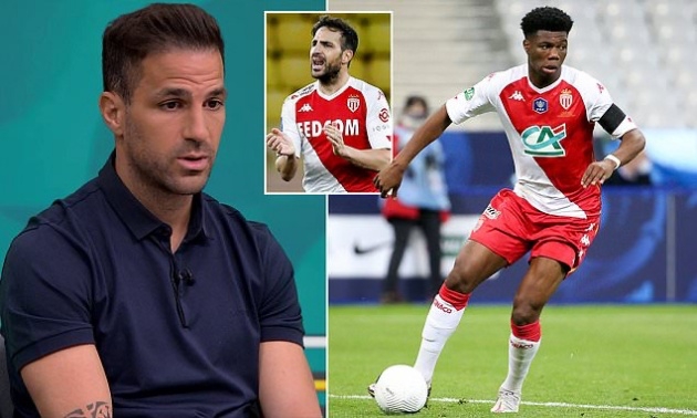 Ảnh bài viết Bỏ Declan Rice, thương vụ 35 triệu là Kante thứ 2 dành cho Chelsea