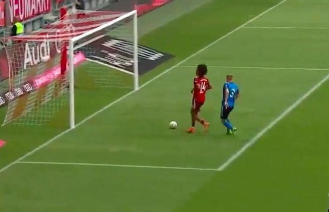 Hóa Balotelli, sao trẻ Bayern tự biến mình thành trò hề