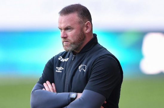 Ảnh bài viết Rooney tắc bóng khiến 1 học trò chấn thương nghỉ 2 tháng