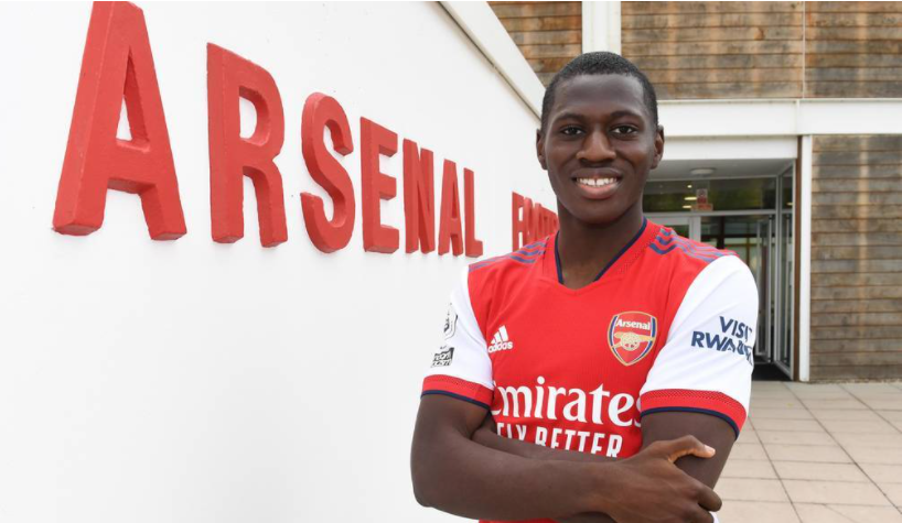 Ảnh bài viết Arsenal ký hợp đồng với cầu thủ đa năng 18 tuổi